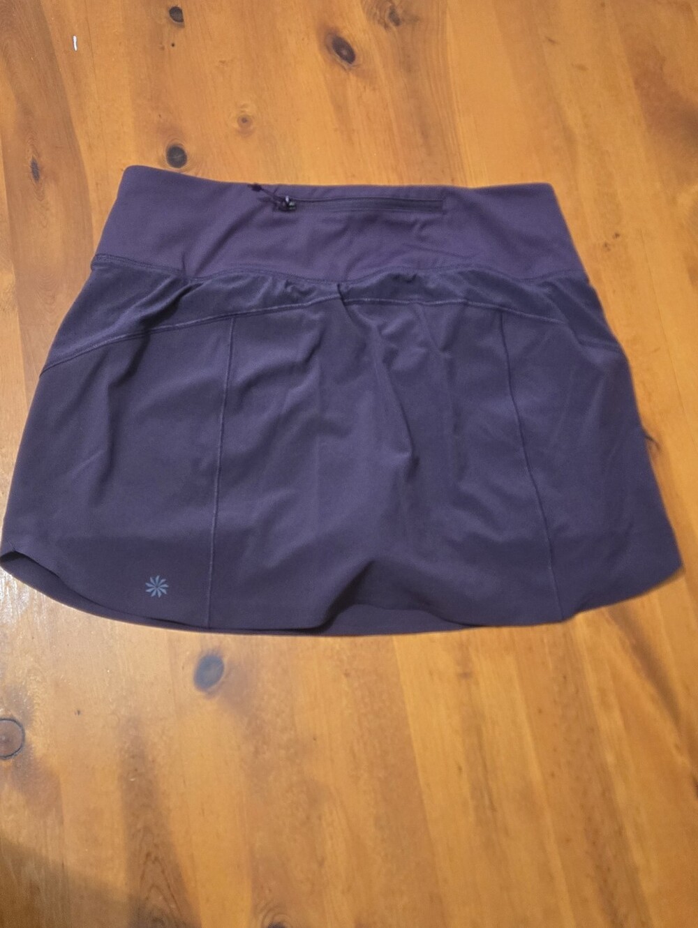 Athleta Run With It Skort 14” Purple Plum Skirt Back Zip Pocket Women’s Sz S 4-6